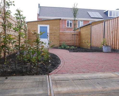 Kabel onder bestrating aanleggen