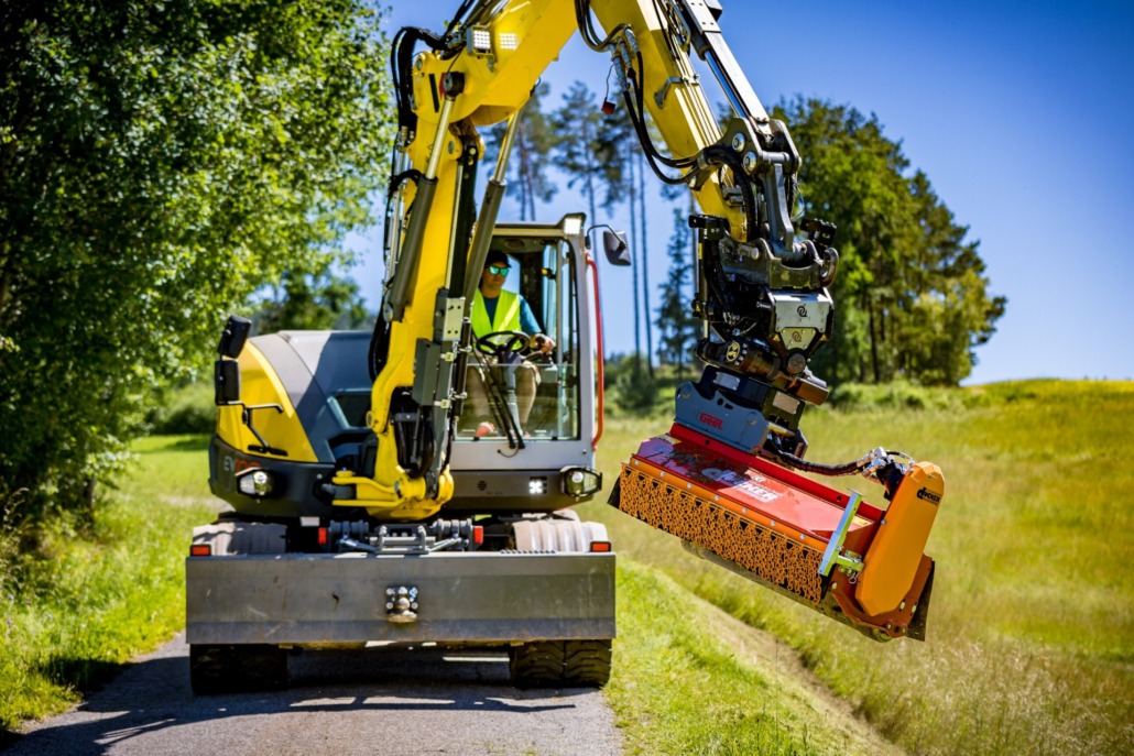 wn_image_ew100-2_action07